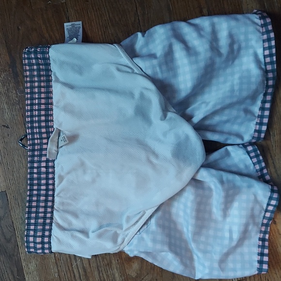 9 for $10 M&M Swimtrunks - Picture 8 of 10